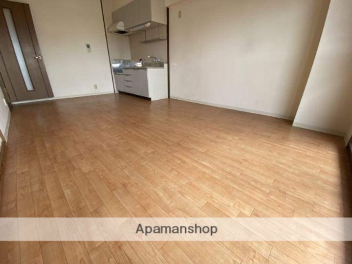 メゾン・ド・プリマベーラの居間