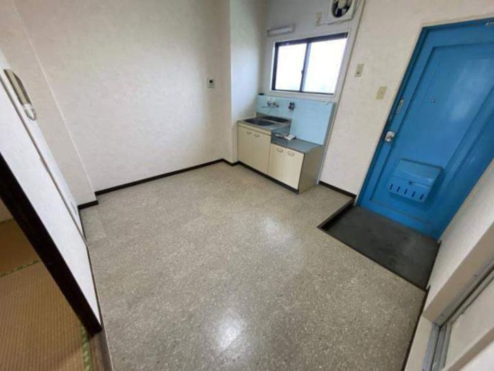 湯谷マンションC棟の内装