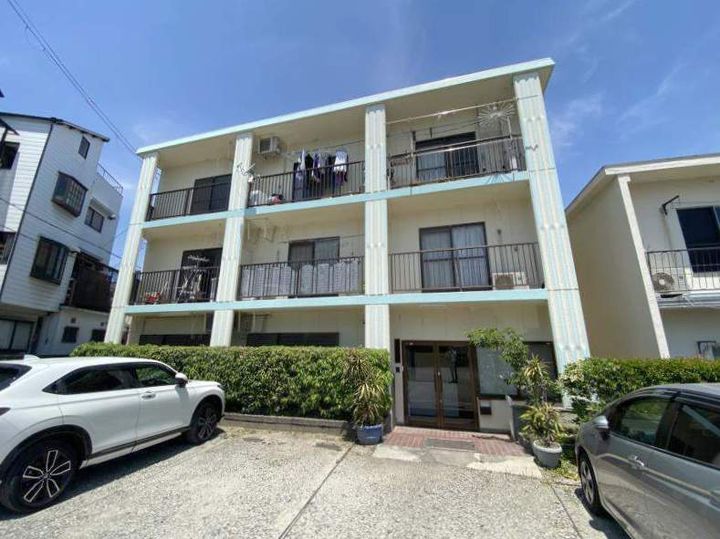 湯谷マンションC棟の外観