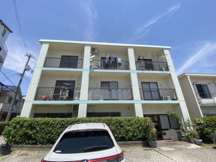 湯谷マンションC棟の外観