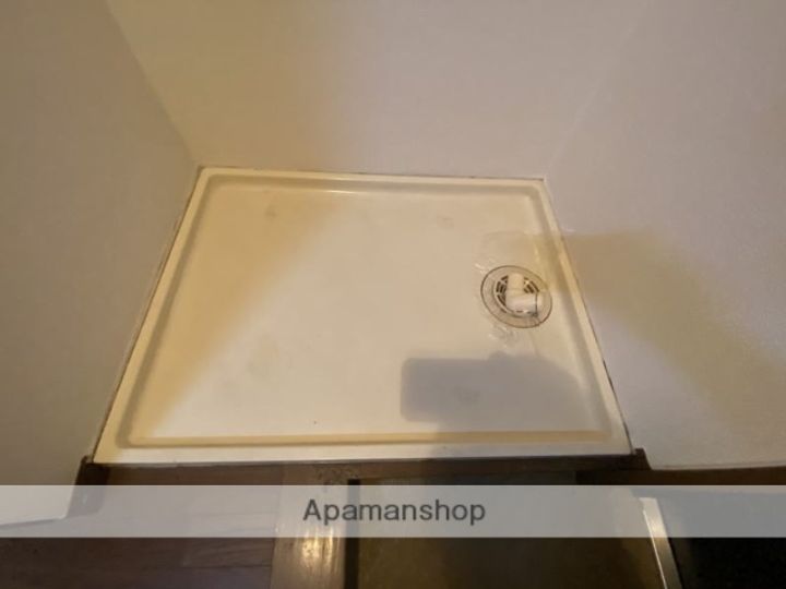 リファインハイツナカモトの内装