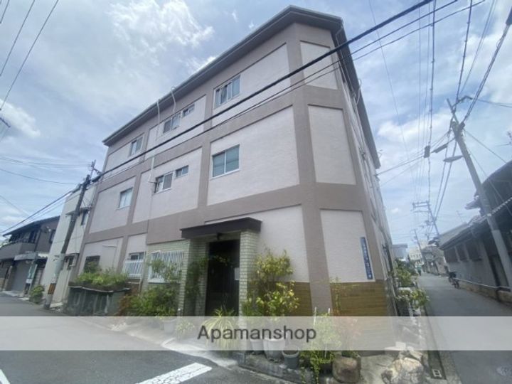 松本マンションの外観