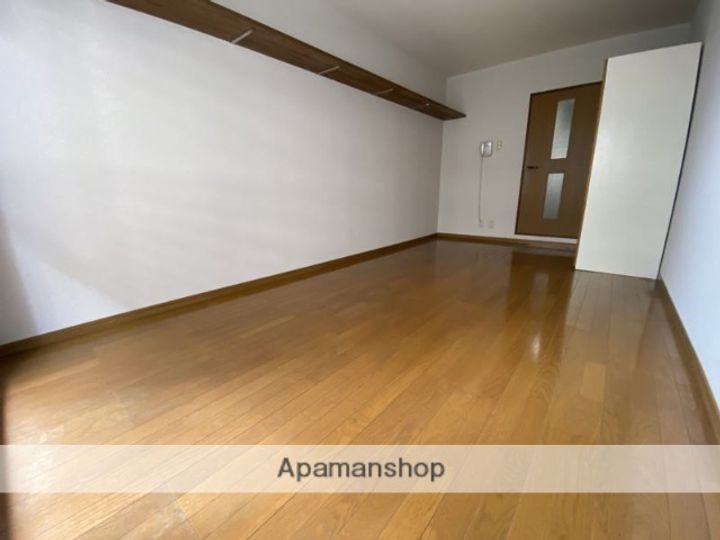 バーリオ222の内装