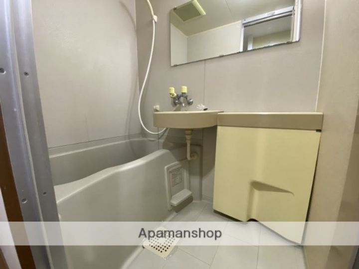 バーリオ222の風呂