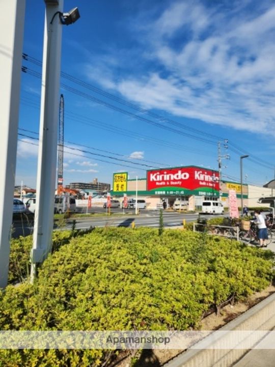 新栄プロパティー島泉Ⅱ A棟の周辺