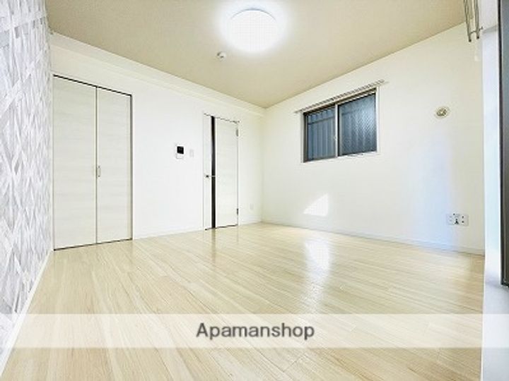 ドゥエリング千林商店街の内装