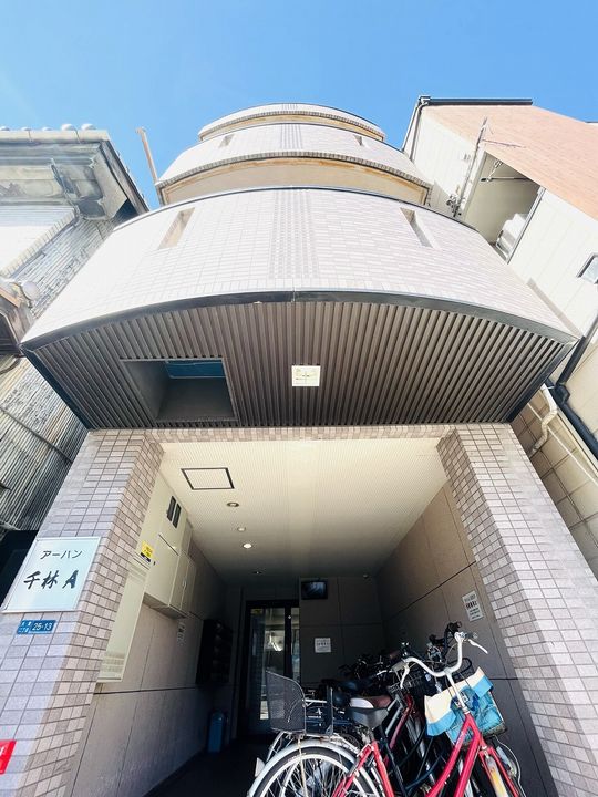 アーバン千林A棟の外観