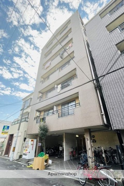 ライフ・ハイツ中宮の外観