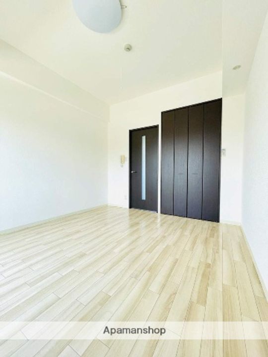 ディアリヴィオセンバヤシの内装