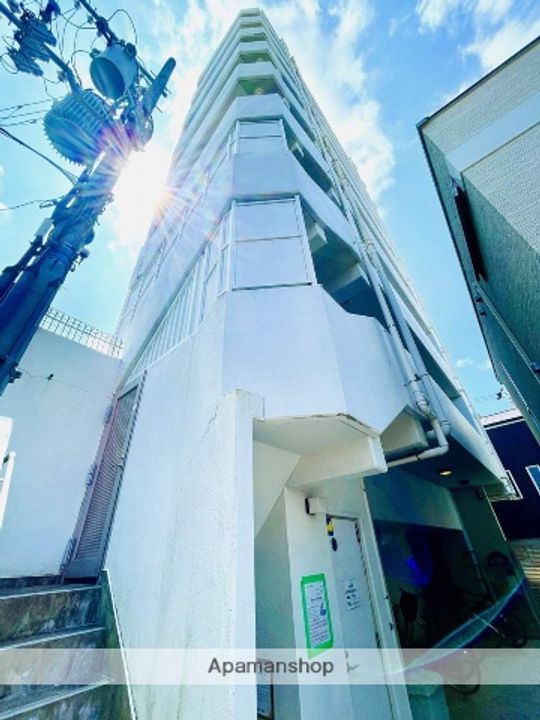 ディアリヴィオセンバヤシの外観