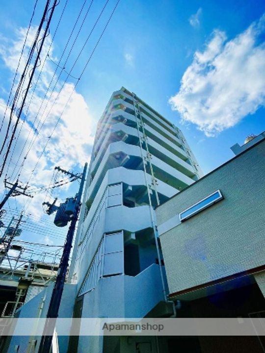 ディアリヴィオセンバヤシの外観