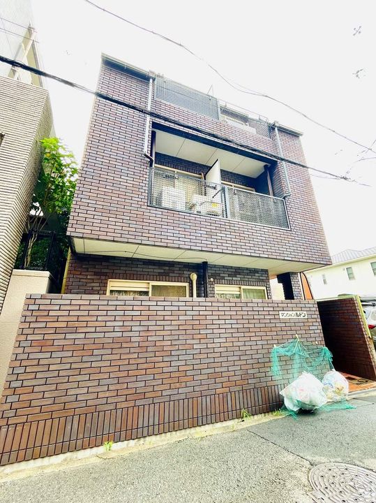 マンションルドンの外観