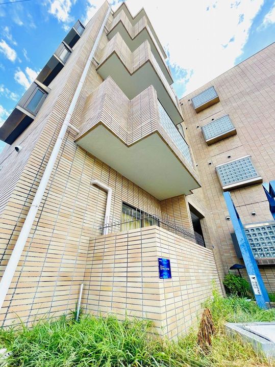シャルム高殿の外観