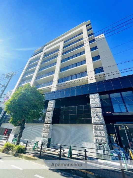 AMKレフィナード中宮の外観