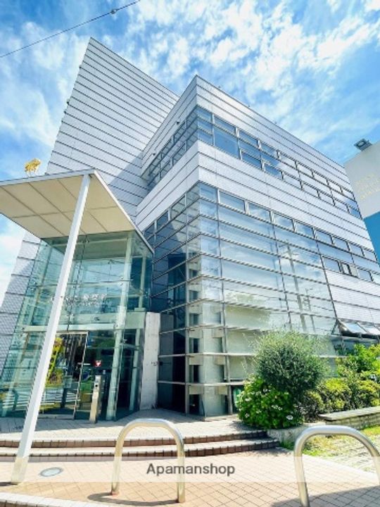 AMKレフィナード中宮の周辺