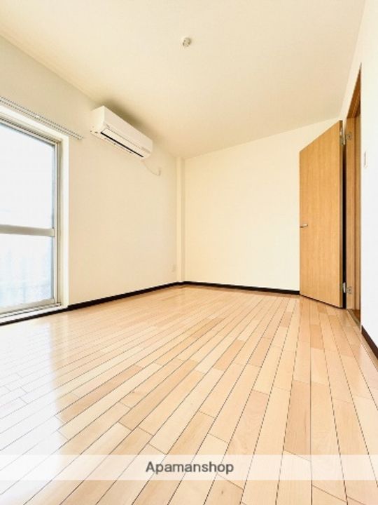 日建ハイツの内装