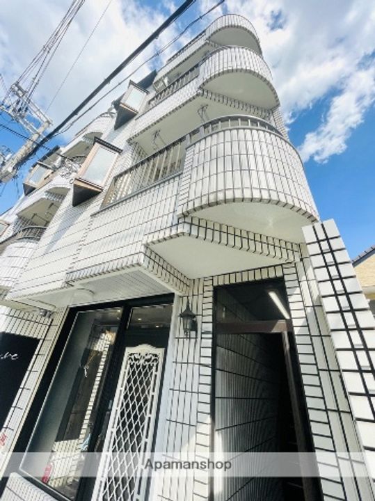 コスモハイツの外観