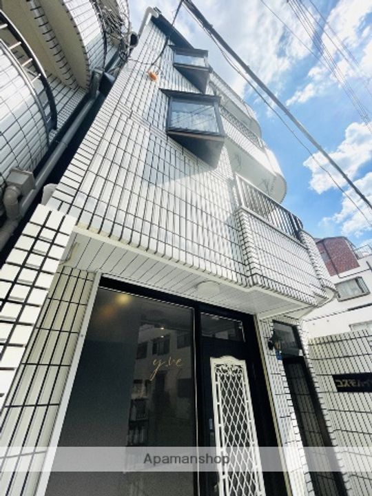 コスモハイツの外観