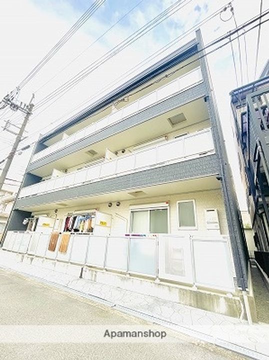 リブリ・メゾン中宮の外観