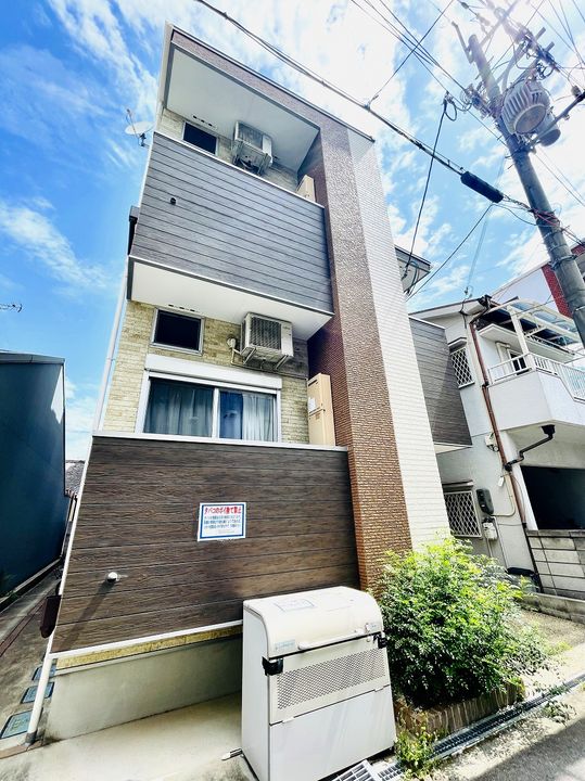 ソレイユ中宮の外観