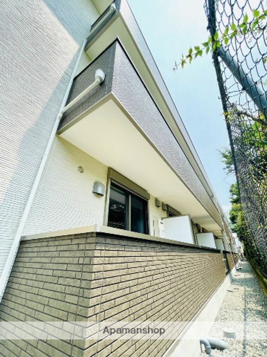 ディアス太子橋の外観