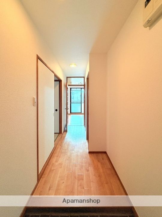 グレイスパインの内装