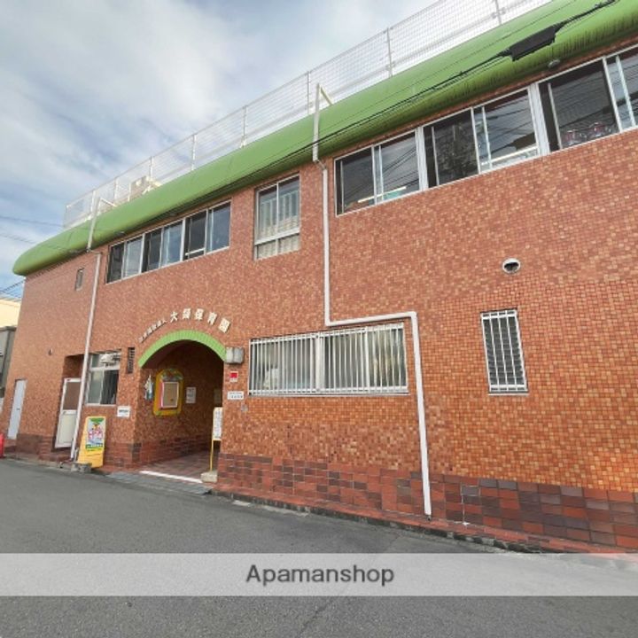 グレイスパインの周辺