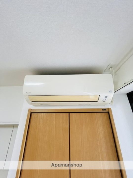 シャンブル昭和町301の内装