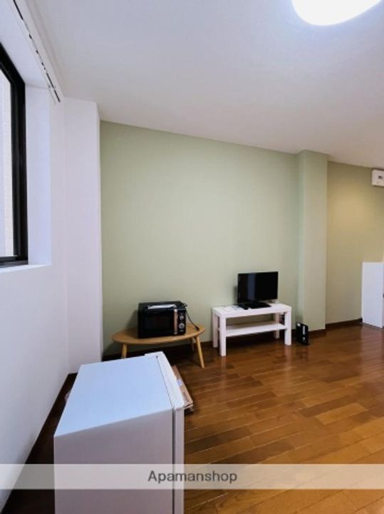 シャンブル昭和町301の内装