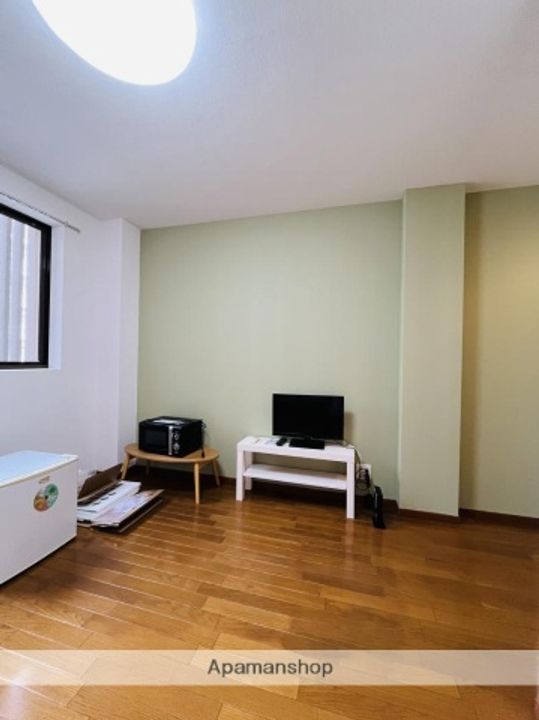 シャンブル昭和町301の内装