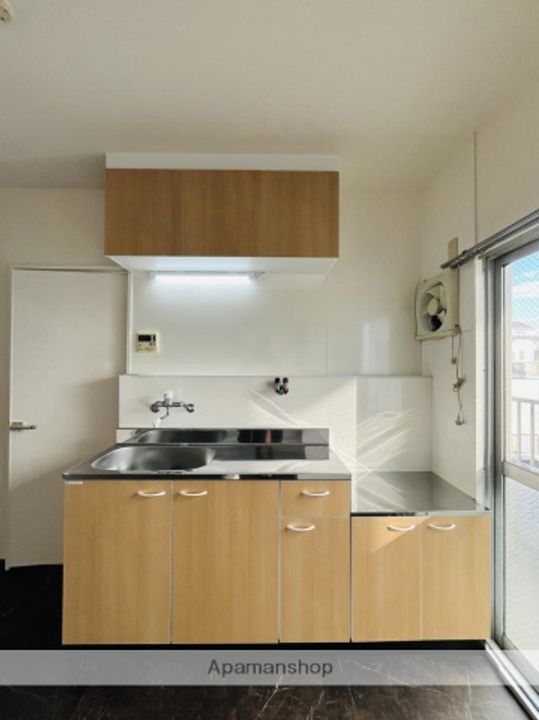 光和ハイツ405のキッチン