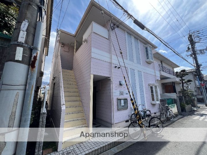 キャッスル若草の外観