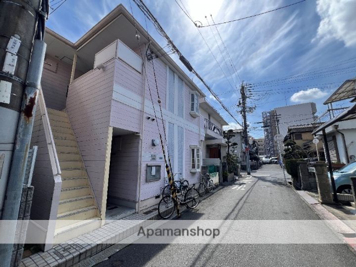 キャッスル若草の外観