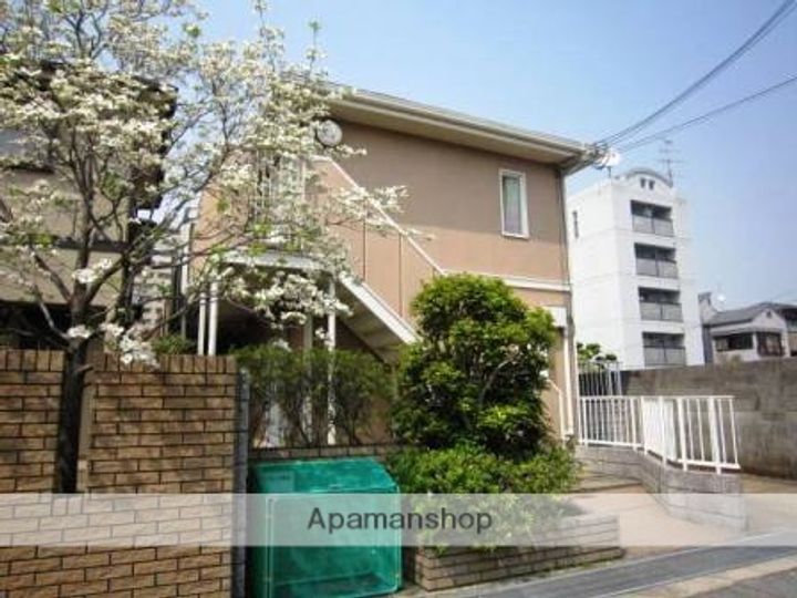 パシフィック塚口の外観