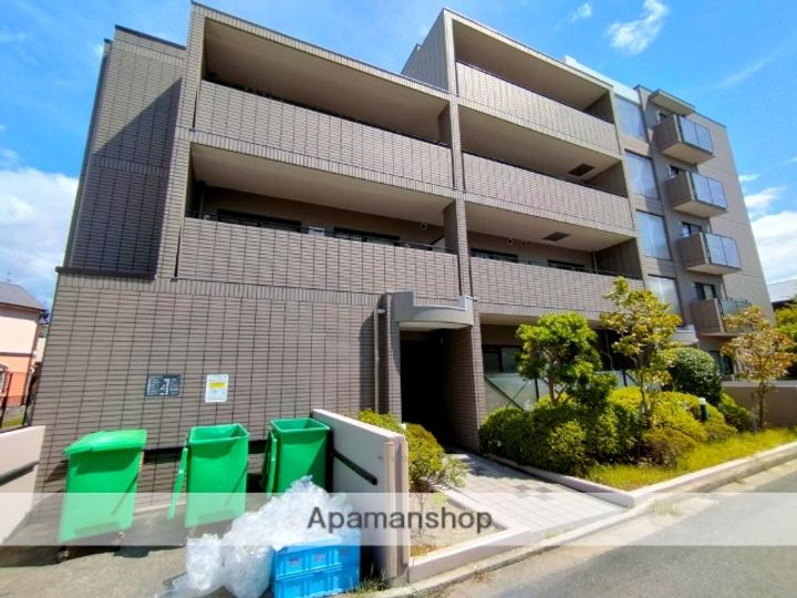 兵庫県西宮市薬師町の賃貸マンションの外観