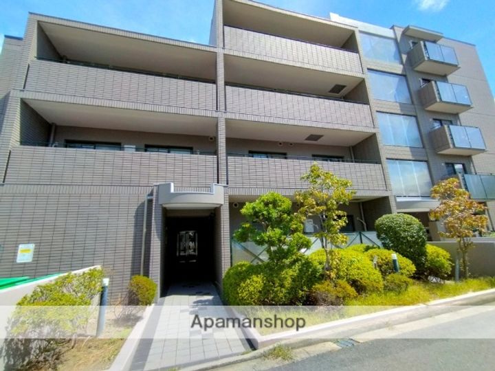 兵庫県西宮市薬師町の賃貸マンションの外観