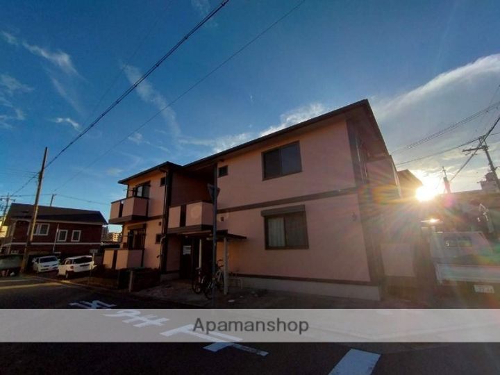 兵庫県西宮市西福町の賃貸アパートの外観