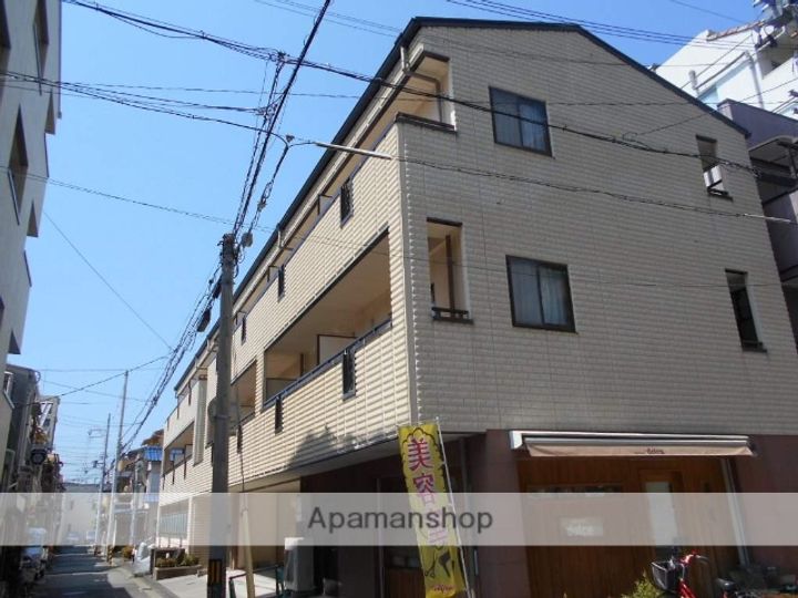 兵庫県西宮市笠屋町の賃貸マンションの外観