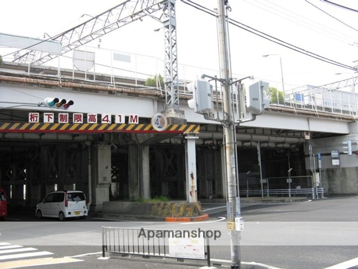 メゾン甲子園の周辺
