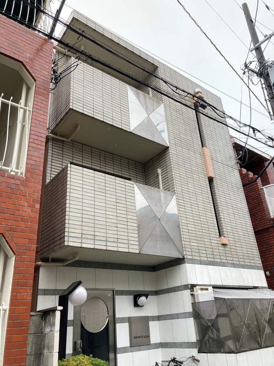 兵庫県西宮市北昭和町の賃貸マンション101の外観