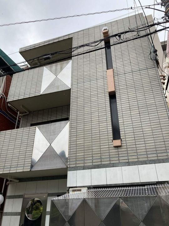 兵庫県西宮市北昭和町の賃貸マンション101の外観