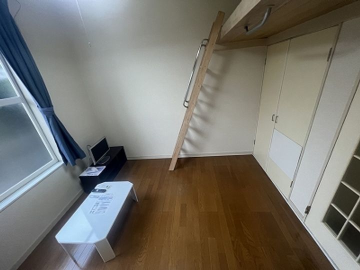 レオパレスNorthCourtの居間