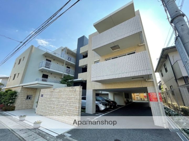 兵庫県西宮市田代町の賃貸マンションの外観