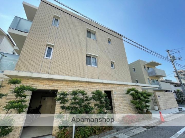 兵庫県西宮市田代町の賃貸マンションの外観