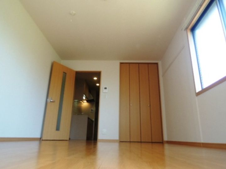 七朝辻106号室の居間