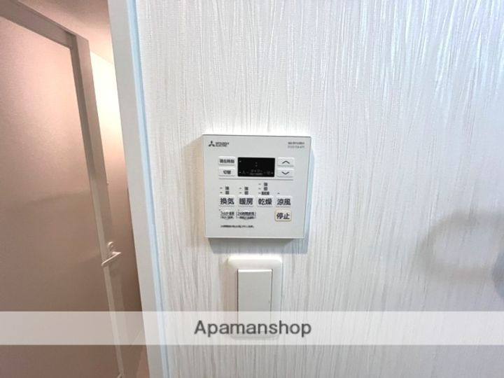 大阪府東大阪市高井田元町2丁目の賃貸マンションの内装