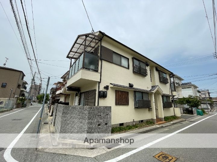 兵庫県西宮市中須佐町の賃貸アパートの外観