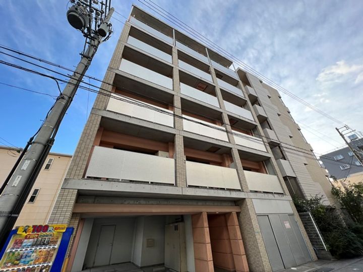 兵庫県西宮市石在町の賃貸マンションの外観
