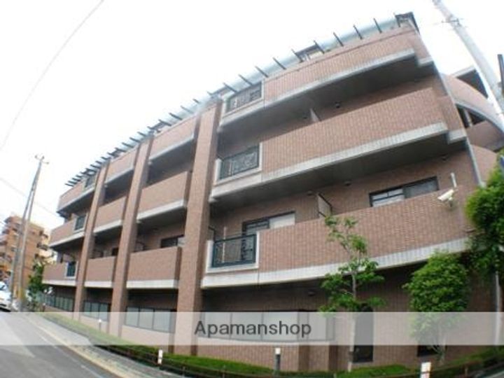 セレナ東甲子園の外観