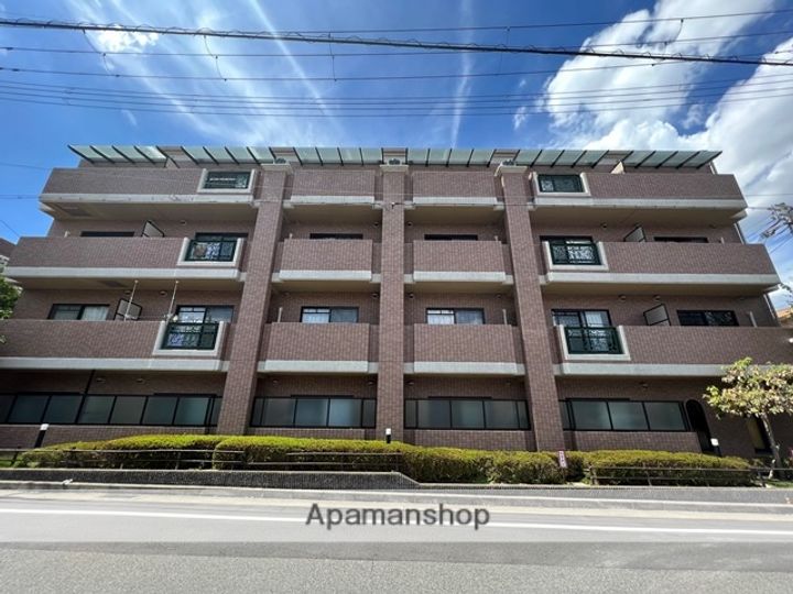 セレナ東甲子園の外観